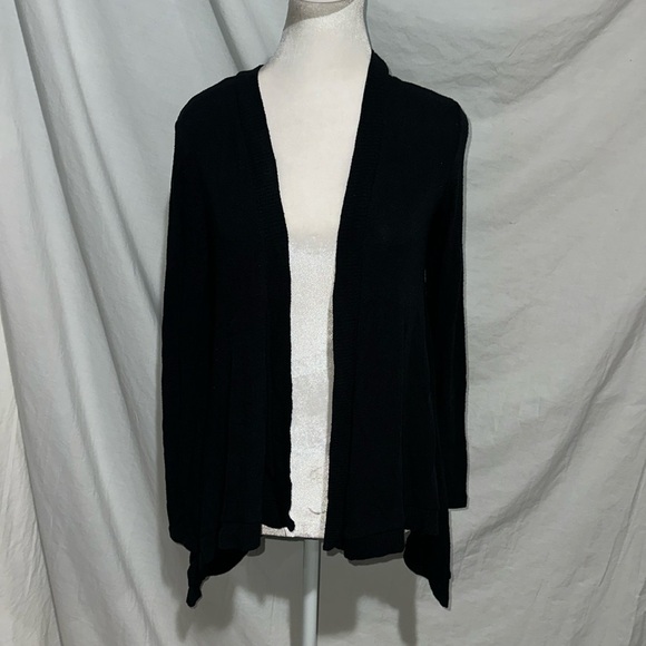 Oversized basic black Charlotte Russe open front long sleeve cardigan size xs - Picture 1 of 3